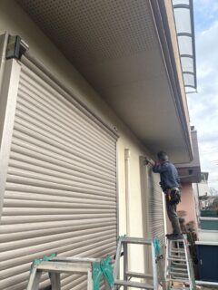 鎌ヶ谷市で築１５年のシャッターも電動化 #窓シャッター #電動化 #新日軽 #廃盤品 #ソムフィキット #防犯 #エアコン #効率アップ #千葉県