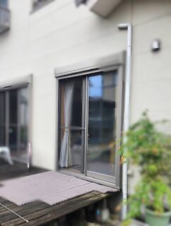 栃木市でリクシル簡易電動シャッターをソムフィキット交換工事 #窓シャッター #電動化 #LIXIL #ソムフィキット #防犯 #害虫対策 #エアコン効率アップ #栃木県